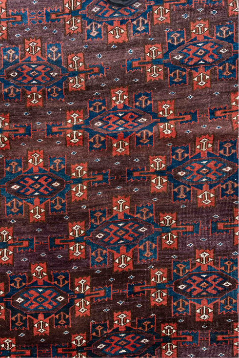 Antique Yamoud Area Rug (4' x 7')